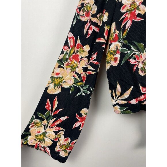 Roxy Black Floral Winter Garden Cropped Long Sleeve Tie Front Top Size Small - Picture 2 of 8